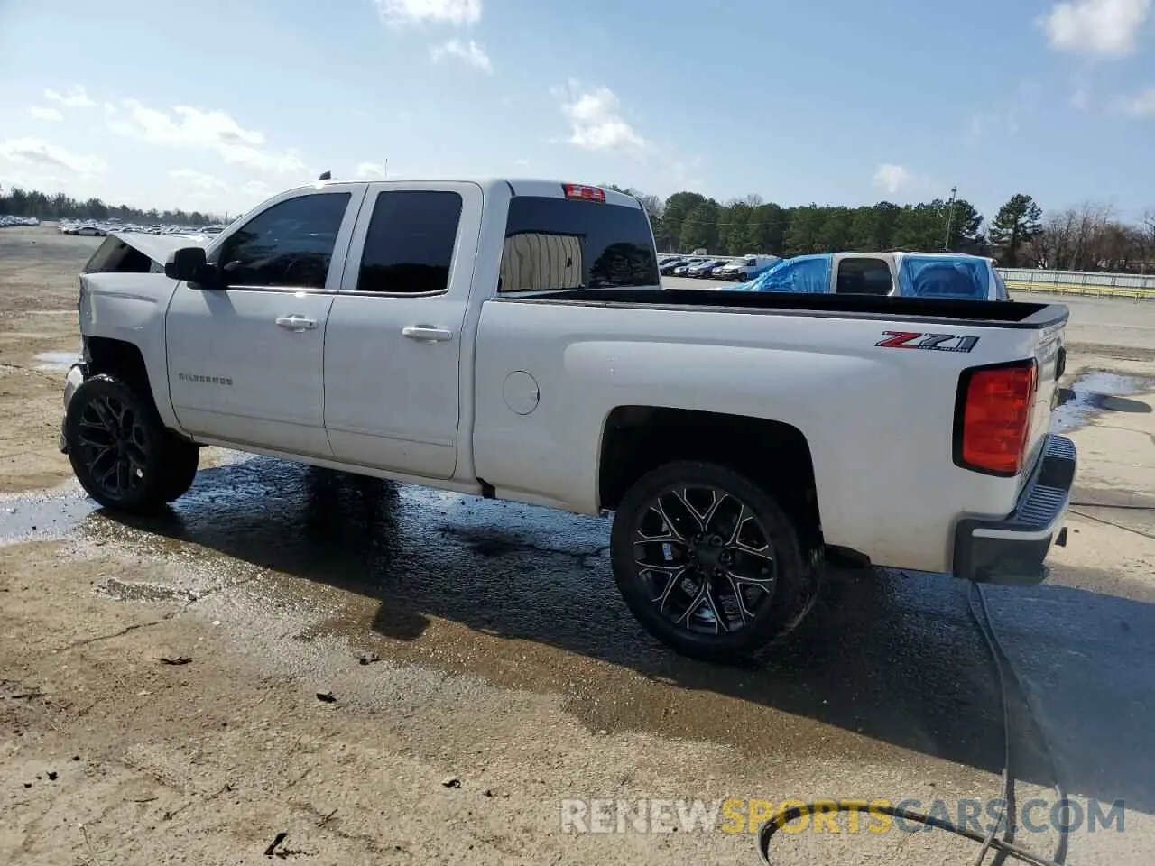 2 Photograph of a damaged car 2GCVKPECXK1235184 CHEVROLET ALL Models 2019
