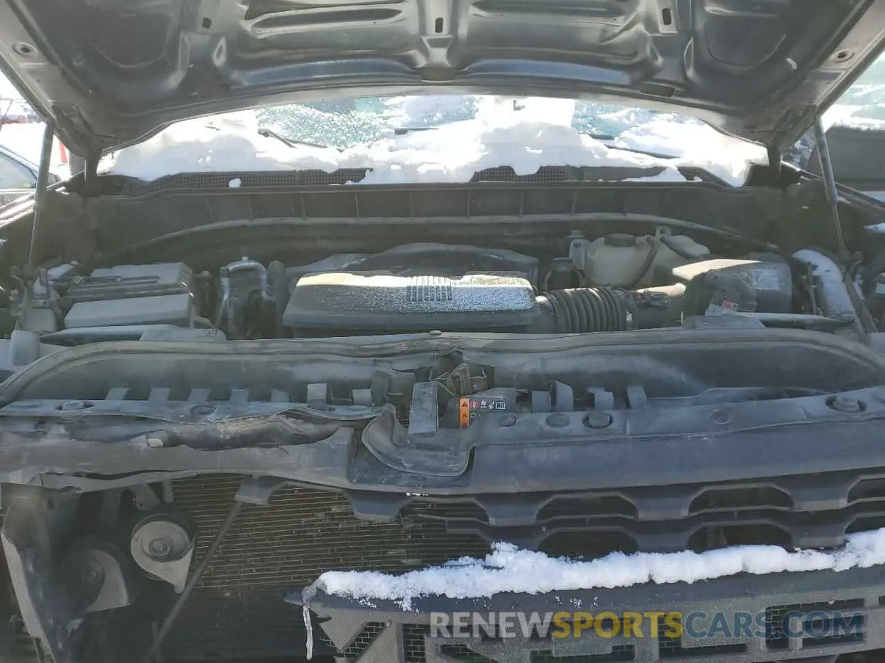 11 Photograph of a damaged car 3GCNWAEH7KG242923 CHEVROLET ALL Models 2019