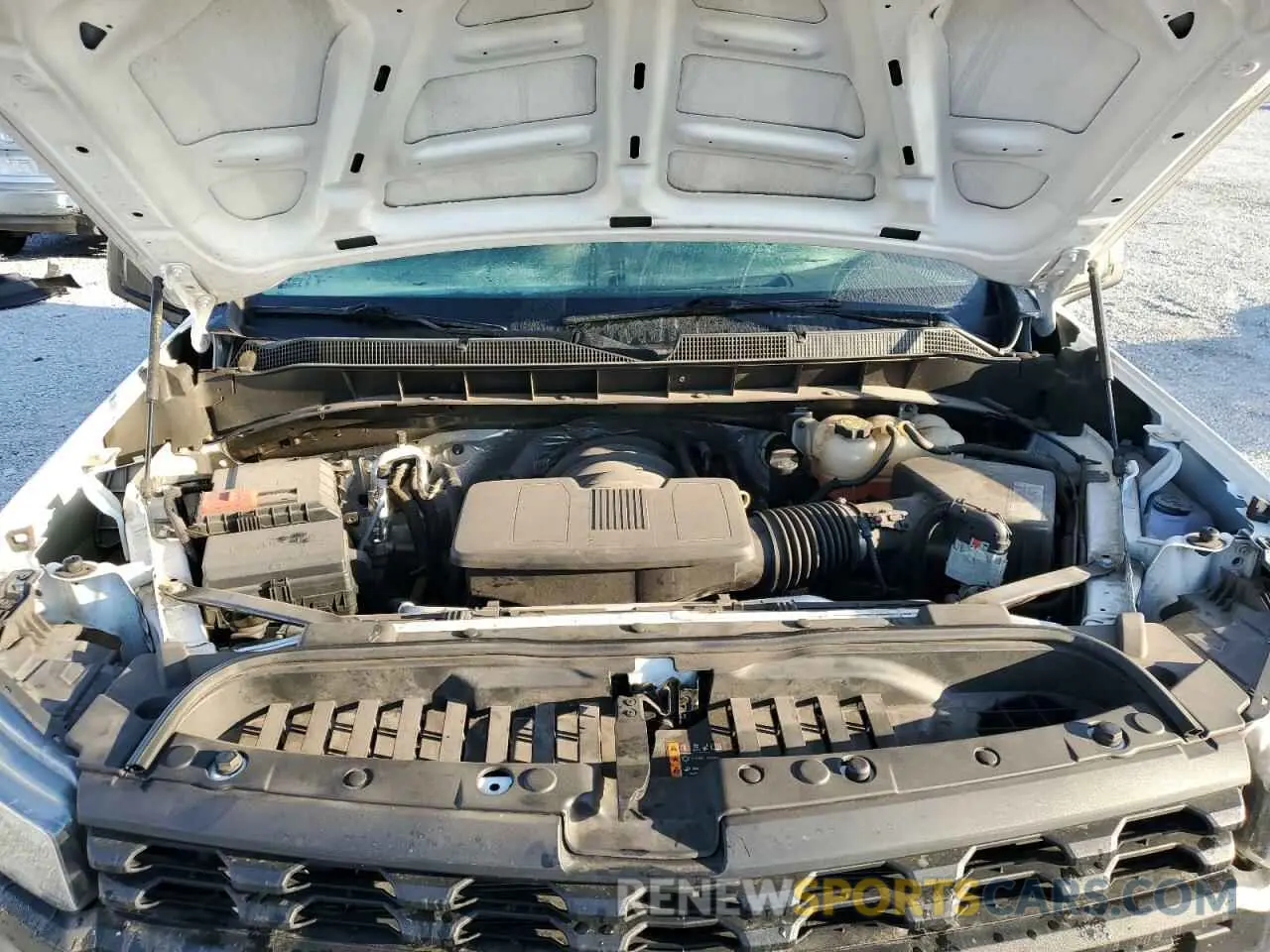 11 Photograph of a damaged car 3GCNWAEH8KG224608 CHEVROLET ALL Models 2019