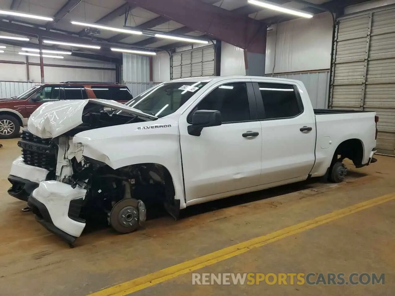 1 Photograph of a damaged car 3GCPWBEH5KG313647 CHEVROLET ALL Models 2019