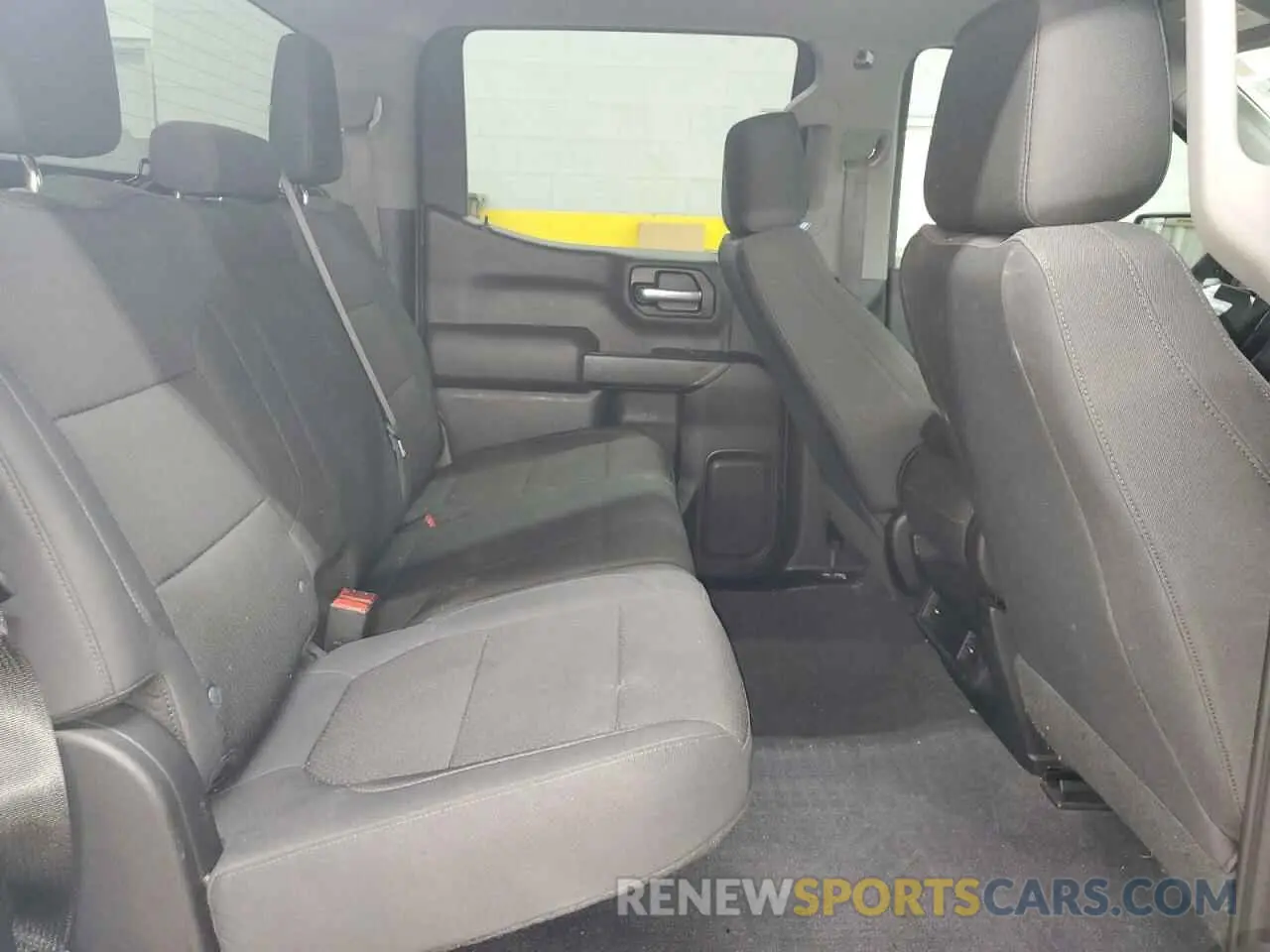 10 Photograph of a damaged car 3GCPWBEH5KG313647 CHEVROLET ALL Models 2019