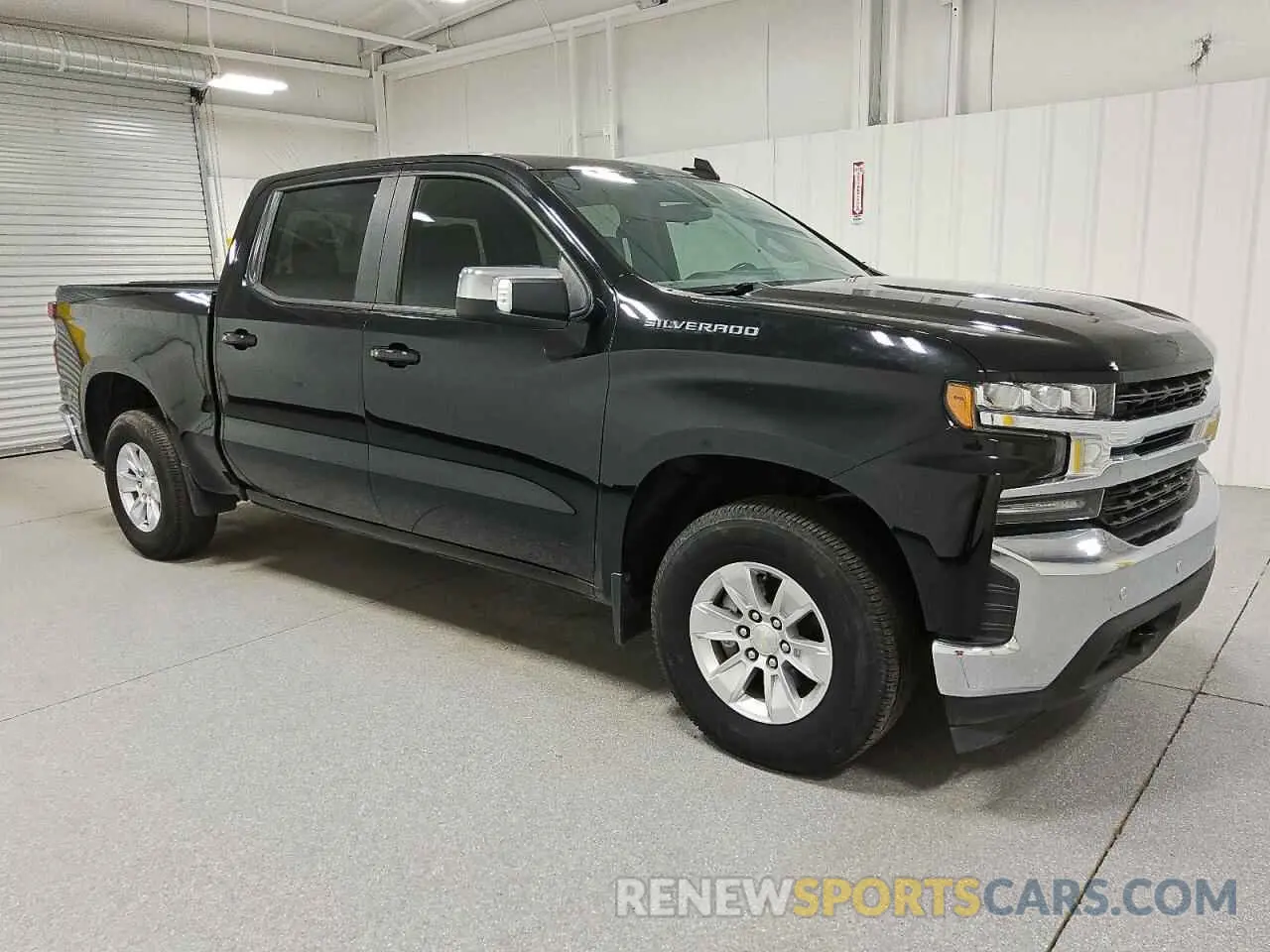 4 Photograph of a damaged car 3GCPWCEK3KG217338 CHEVROLET ALL Models 2019