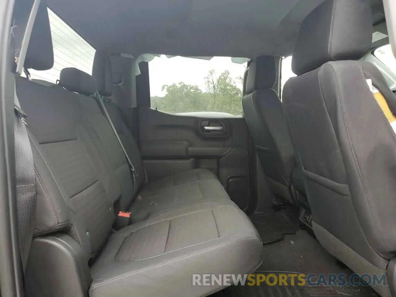 10 Фотография поврежденного автомобиля 3GCPWCEK6KG134857 CHEVROLET ALL Models 2019