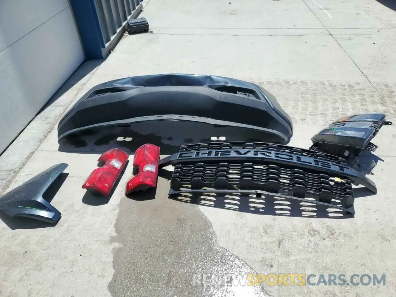 12 Фотография поврежденного автомобиля 3GCPYBEH3KG303886 CHEVROLET ALL Models 2019