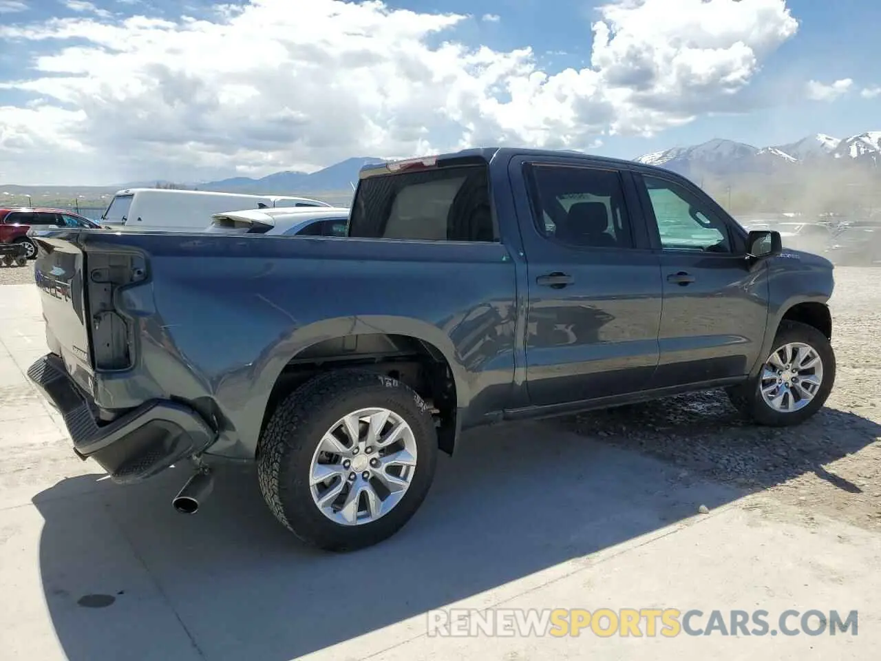 3 Фотография поврежденного автомобиля 3GCPYBEH3KG303886 CHEVROLET ALL Models 2019