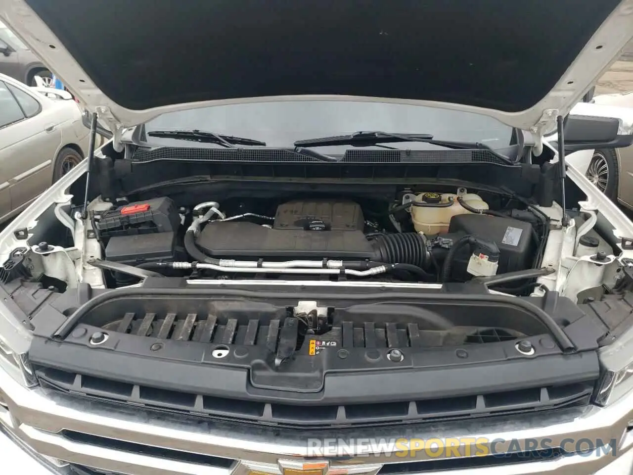 11 Фотография поврежденного автомобиля 3GCPYDEK3KG124805 CHEVROLET ALL Models 2019