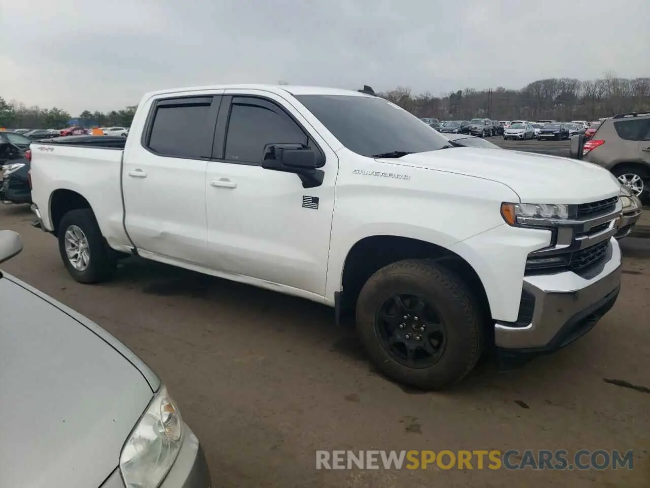 4 Фотография поврежденного автомобиля 3GCPYDEK3KG124805 CHEVROLET ALL Models 2019
