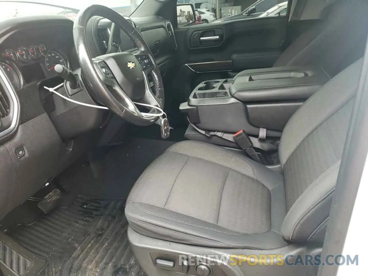 7 Фотография поврежденного автомобиля 3GCPYDEK3KG124805 CHEVROLET ALL Models 2019