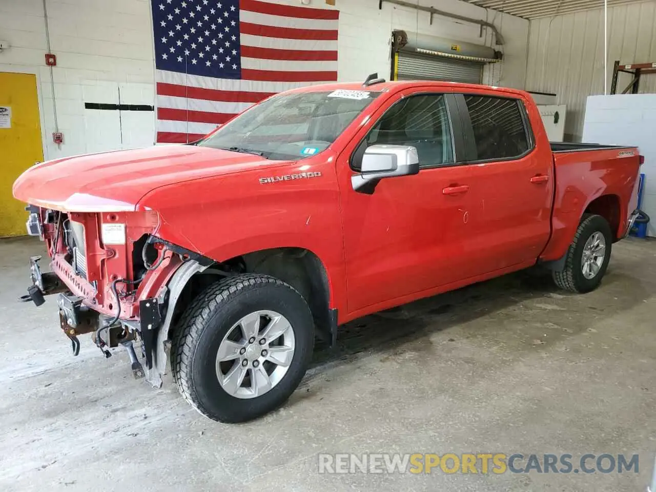 1 Photograph of a damaged car 3GCPYDEK5KG123736 CHEVROLET ALL Models 2019