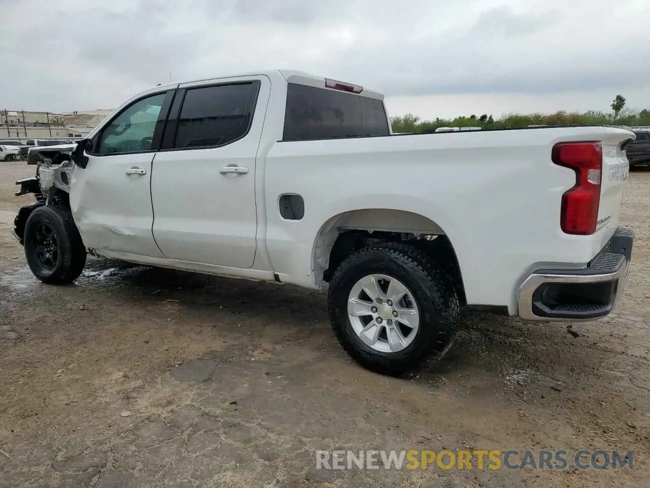 2 Photograph of a damaged car 3GCPYDEK9KG115624 CHEVROLET ALL Models 2019