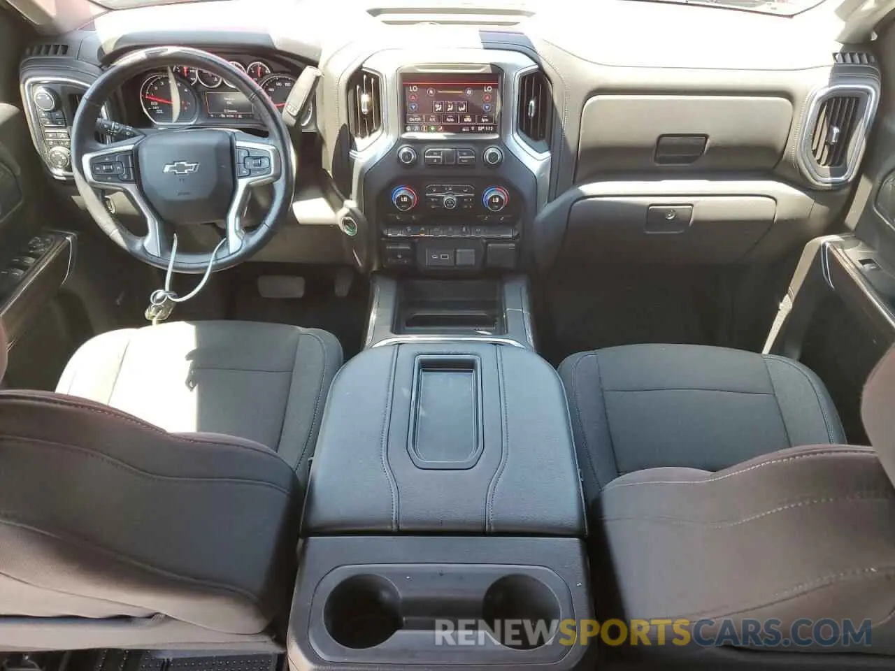 8 Photograph of a damaged car 3GCPYFED2KG296563 CHEVROLET ALL Models 2019
