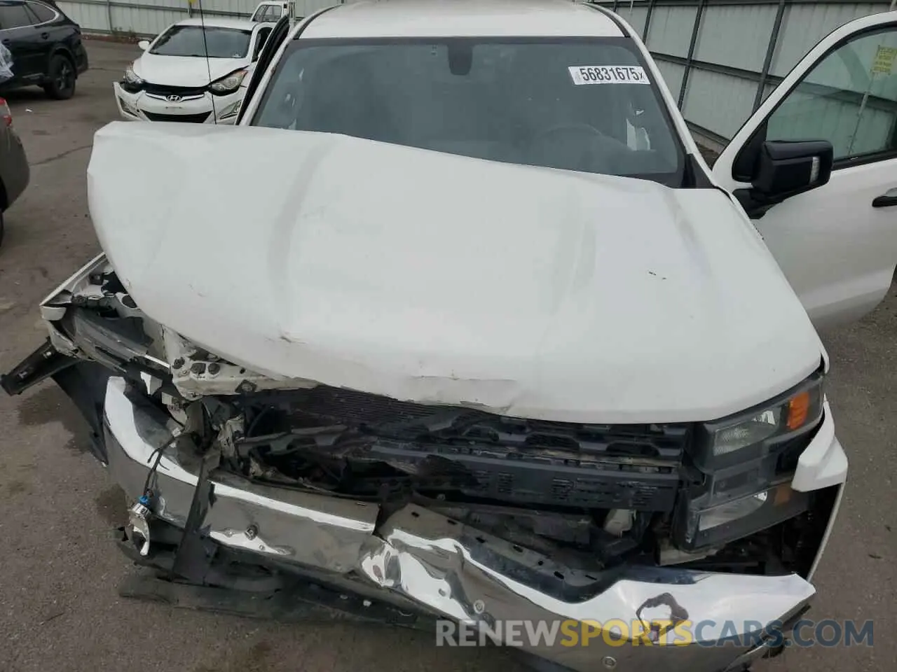 11 Photograph of a damaged car 3GCUYAEF7KG103959 CHEVROLET ALL Models 2019