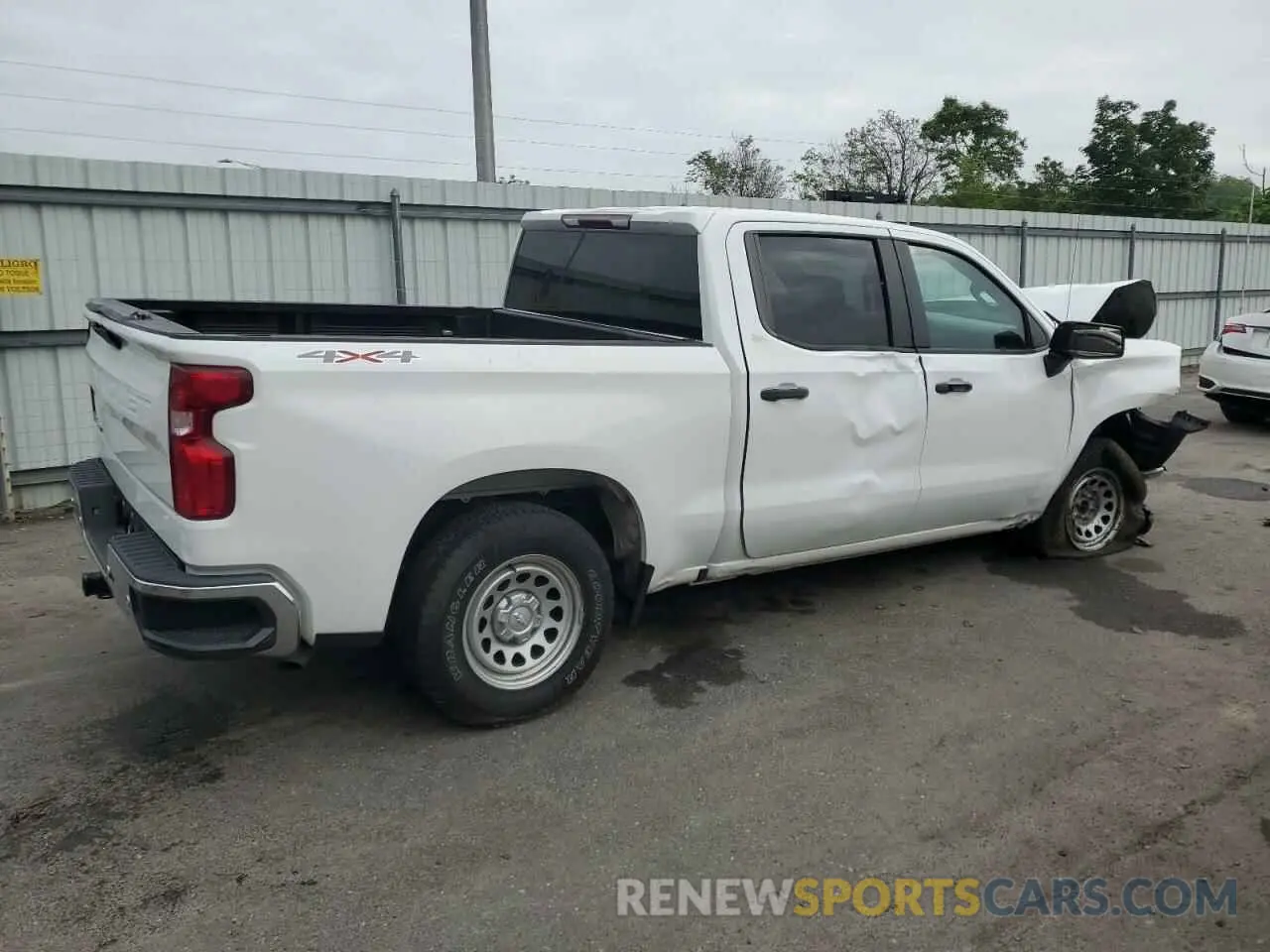 3 Photograph of a damaged car 3GCUYAEF7KG103959 CHEVROLET ALL Models 2019