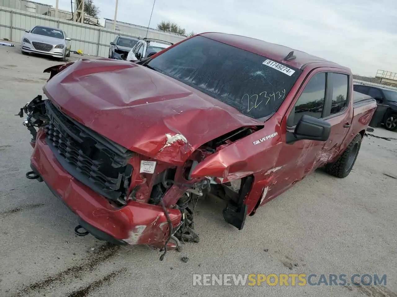 1 Photograph of a damaged car 3GCUYBEF4KG223434 CHEVROLET ALL Models 2019