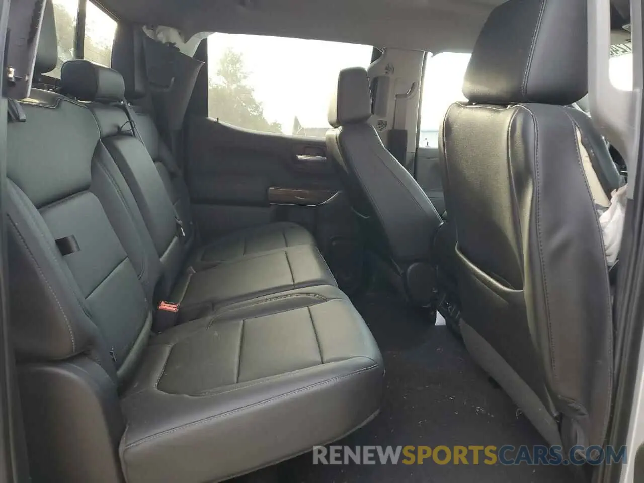 11 Фотография поврежденного автомобиля 3GCUYDED4KG113297 CHEVROLET ALL Models 2019
