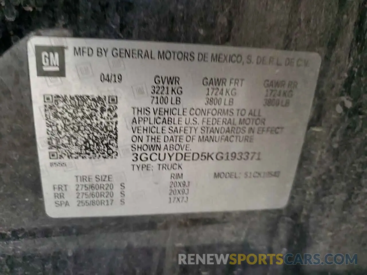 13 Photograph of a damaged car 3GCUYDED5KG193371 CHEVROLET ALL Models 2019