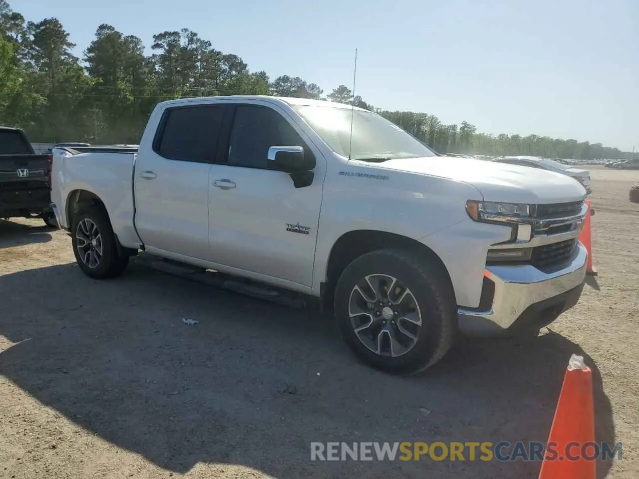 4 Photograph of a damaged car 3GCUYDED9KG202458 CHEVROLET ALL Models 2019