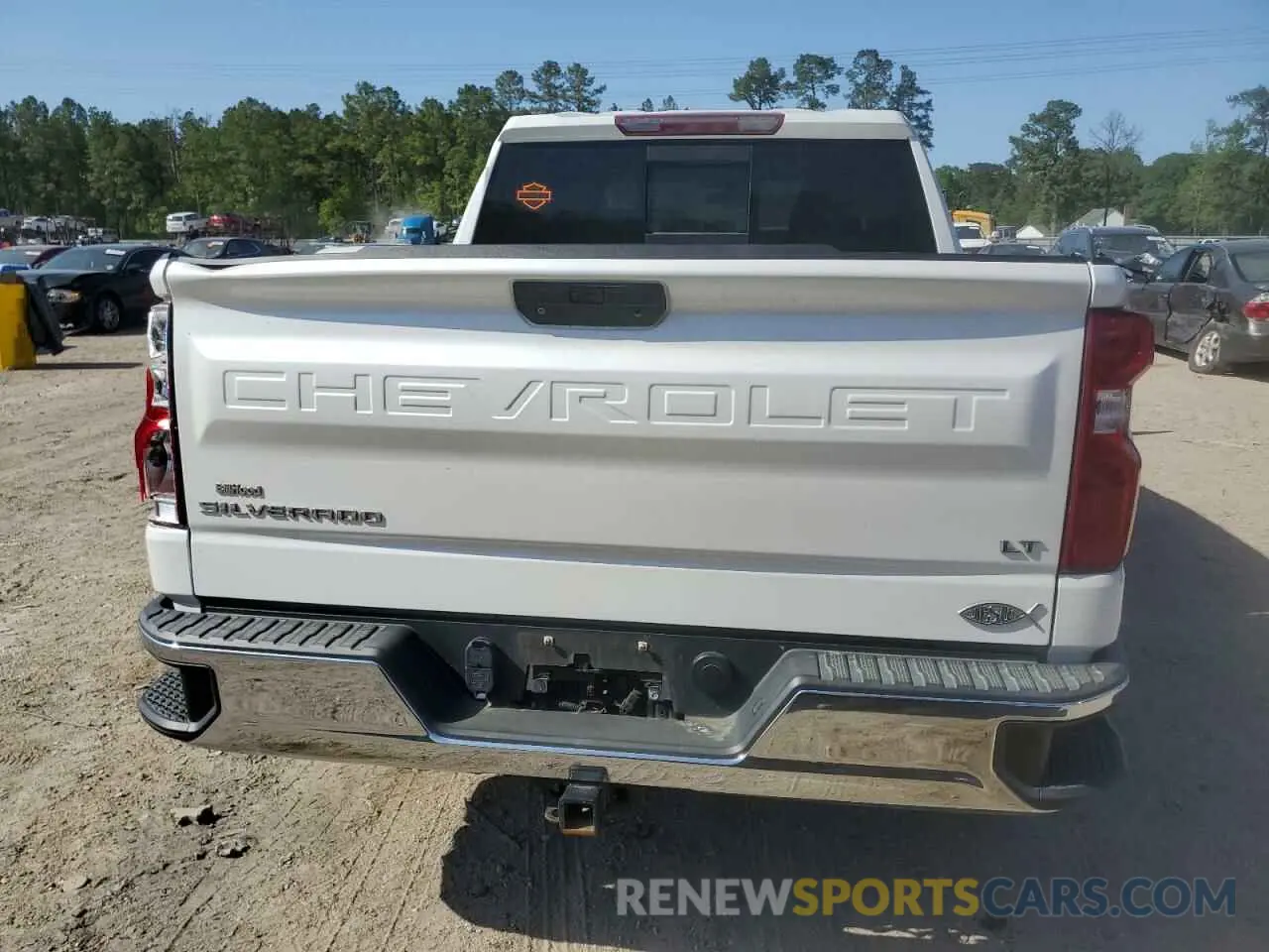 6 Photograph of a damaged car 3GCUYDED9KG202458 CHEVROLET ALL Models 2019