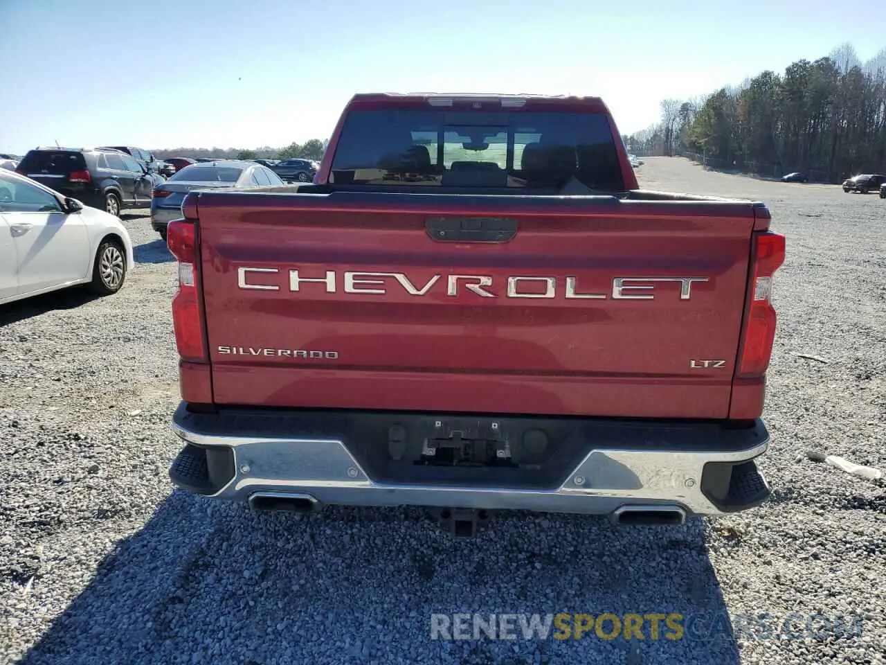 6 Photograph of a damaged car 3GCUYGED4KG261726 CHEVROLET ALL Models 2019
