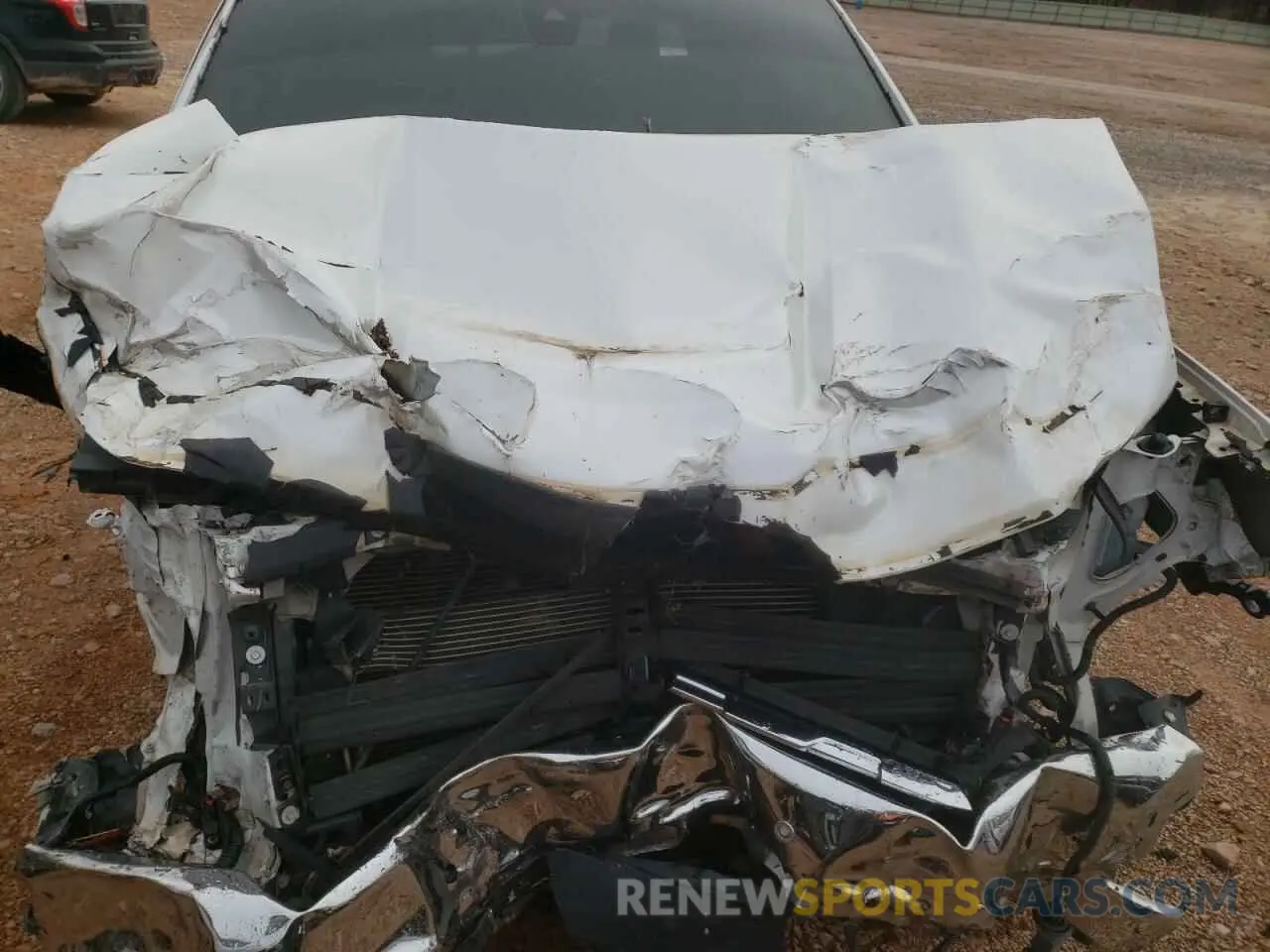 11 Фотография поврежденного автомобиля 3GCUYGED6KG139837 CHEVROLET ALL Models 2019