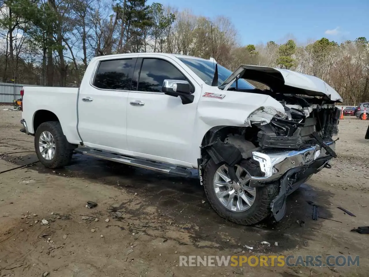 4 Photograph of a damaged car 3GCUYGED8KG108878 CHEVROLET ALL Models 2019
