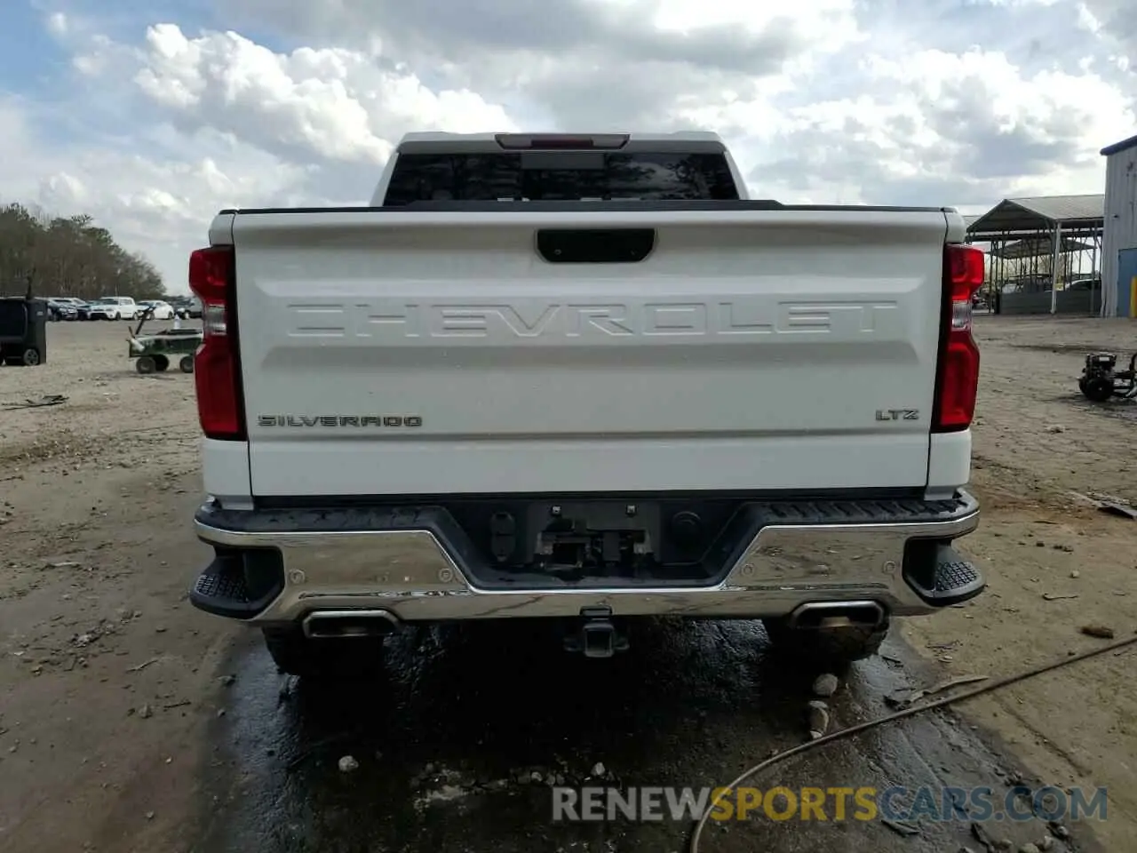 6 Photograph of a damaged car 3GCUYGED8KG108878 CHEVROLET ALL Models 2019