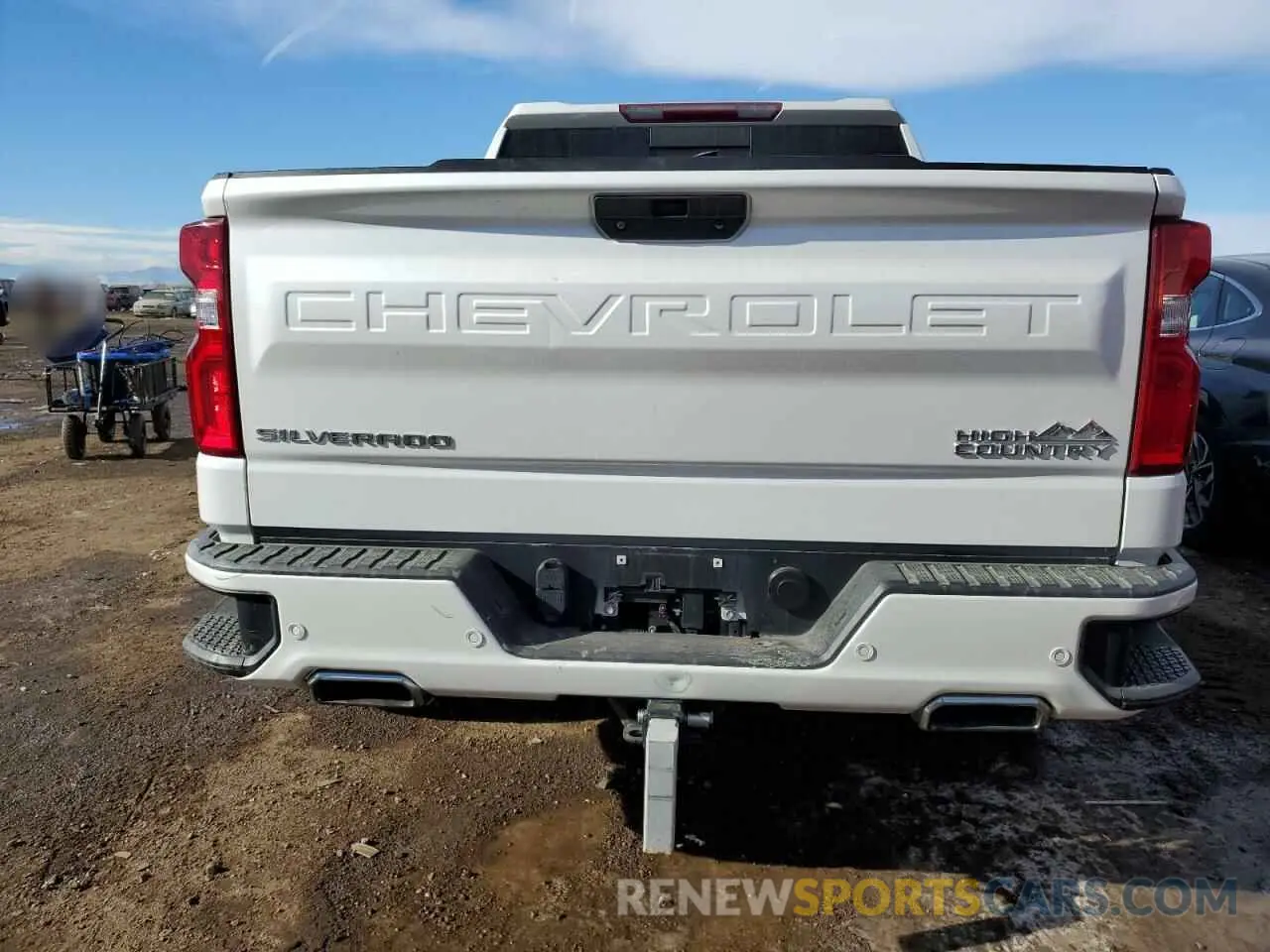 6 Photograph of a damaged car 3GCUYHED4KG147098 CHEVROLET ALL Models 2019