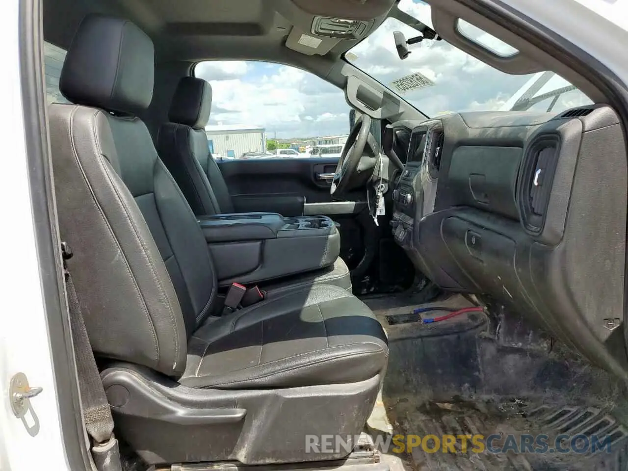 10 Photograph of a damaged car 1GC0WLE78LF332257 CHEVROLET ALL Models 2020