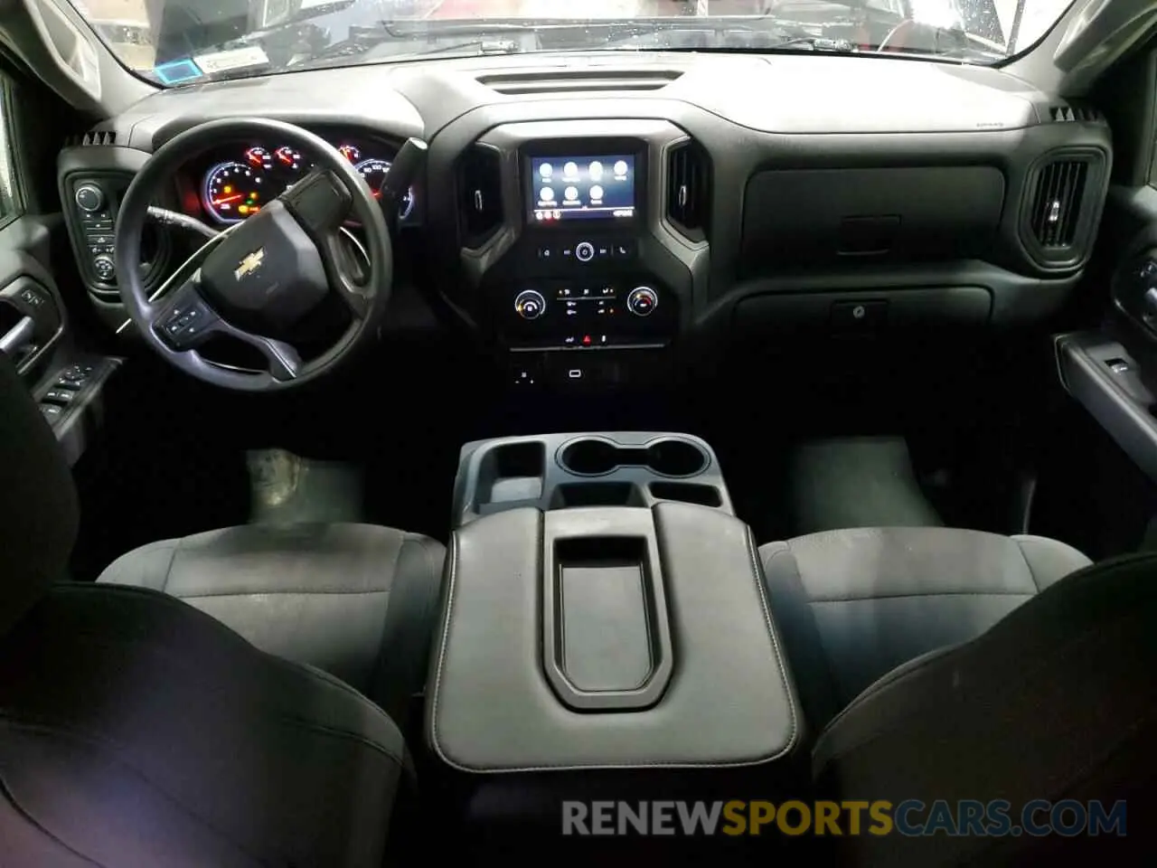 8 Фотография поврежденного автомобиля 1GC1YME70LF246817 CHEVROLET ALL Models 2020