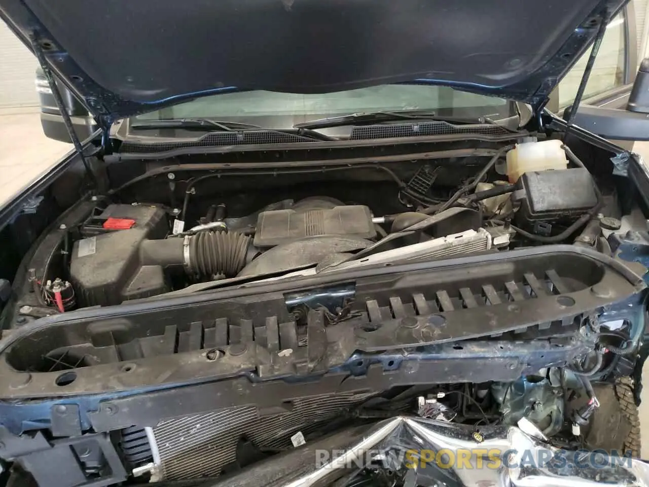 11 Фотография поврежденного автомобиля 1GC1YNE72LF330255 CHEVROLET All Models 2020
