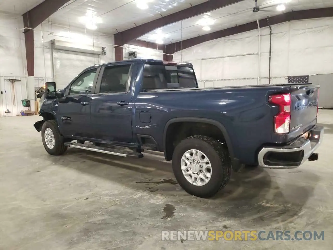 2 Фотография поврежденного автомобиля 1GC1YNE72LF330255 CHEVROLET All Models 2020