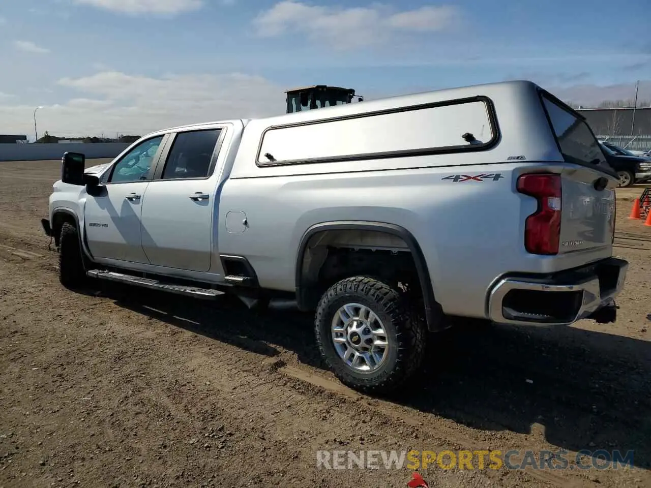 2 Фотография поврежденного автомобиля 1GC1YNE77LF314276 CHEVROLET ALL Models 2020