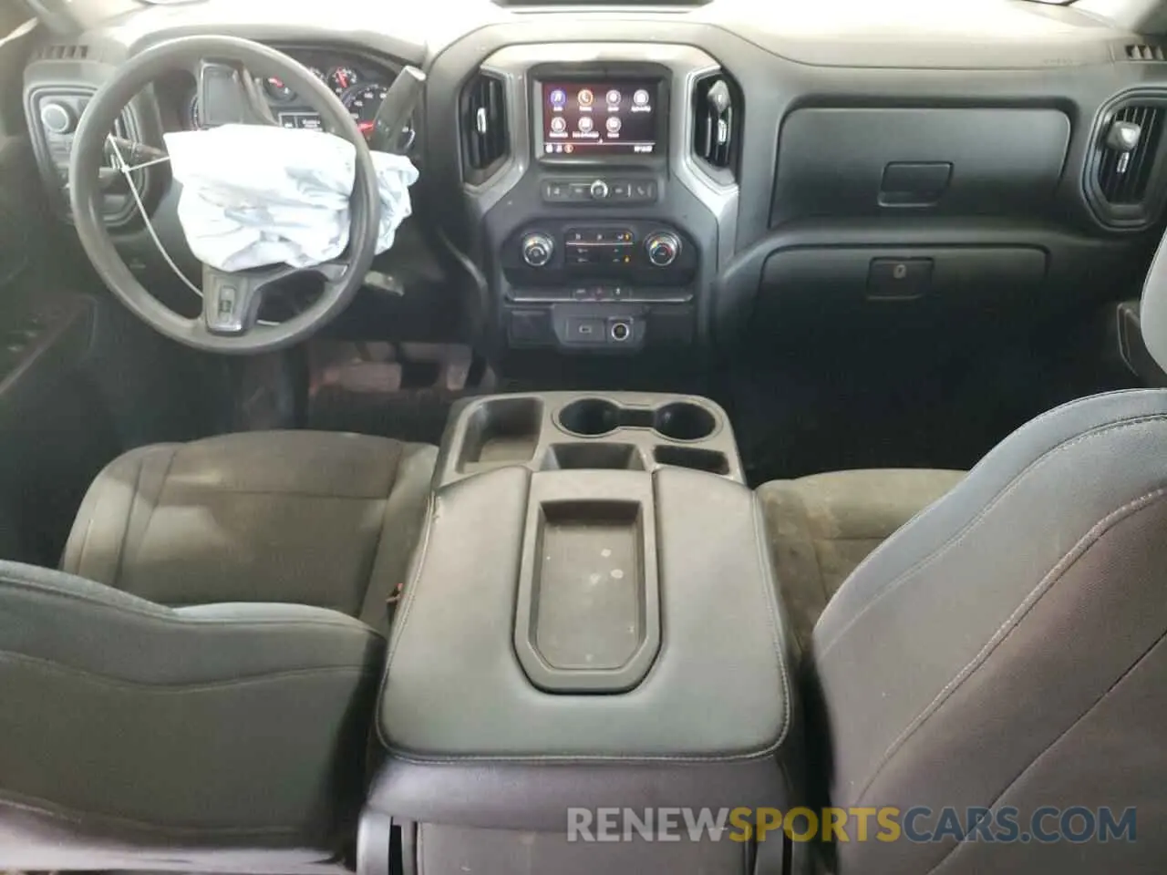 8 Фотография поврежденного автомобиля 1GC4YLE72LF212644 CHEVROLET ALL Models 2020