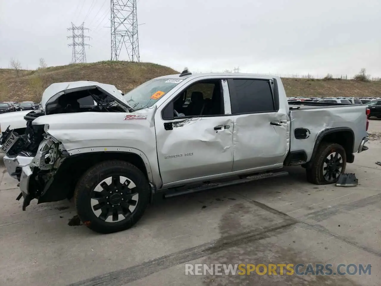 1 Photograph of a damaged car 1GC4YNE70LF286303 CHEVROLET ALL Models 2020