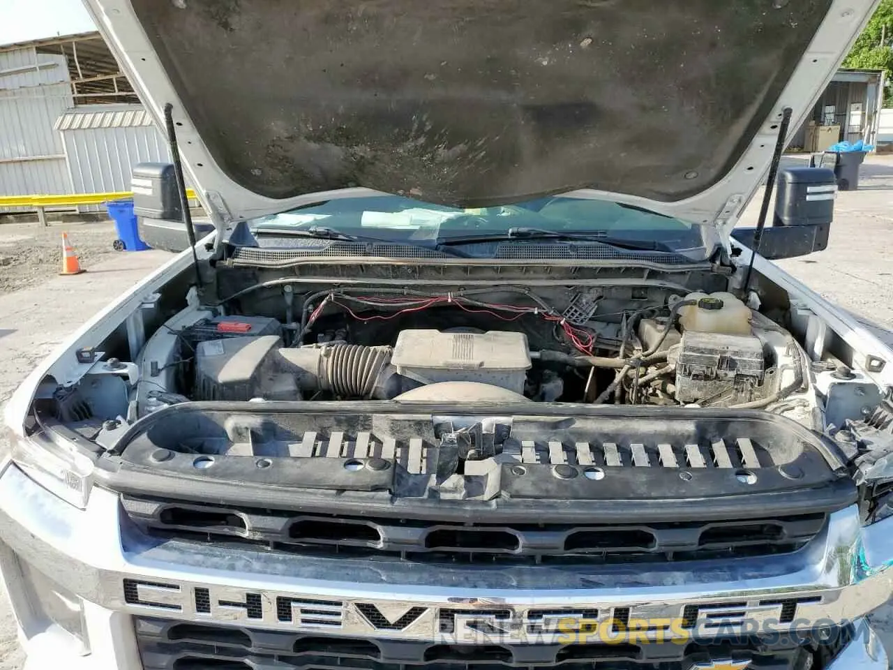 11 Photograph of a damaged car 1GC4YNE79LF348555 CHEVROLET ALL Models 2020