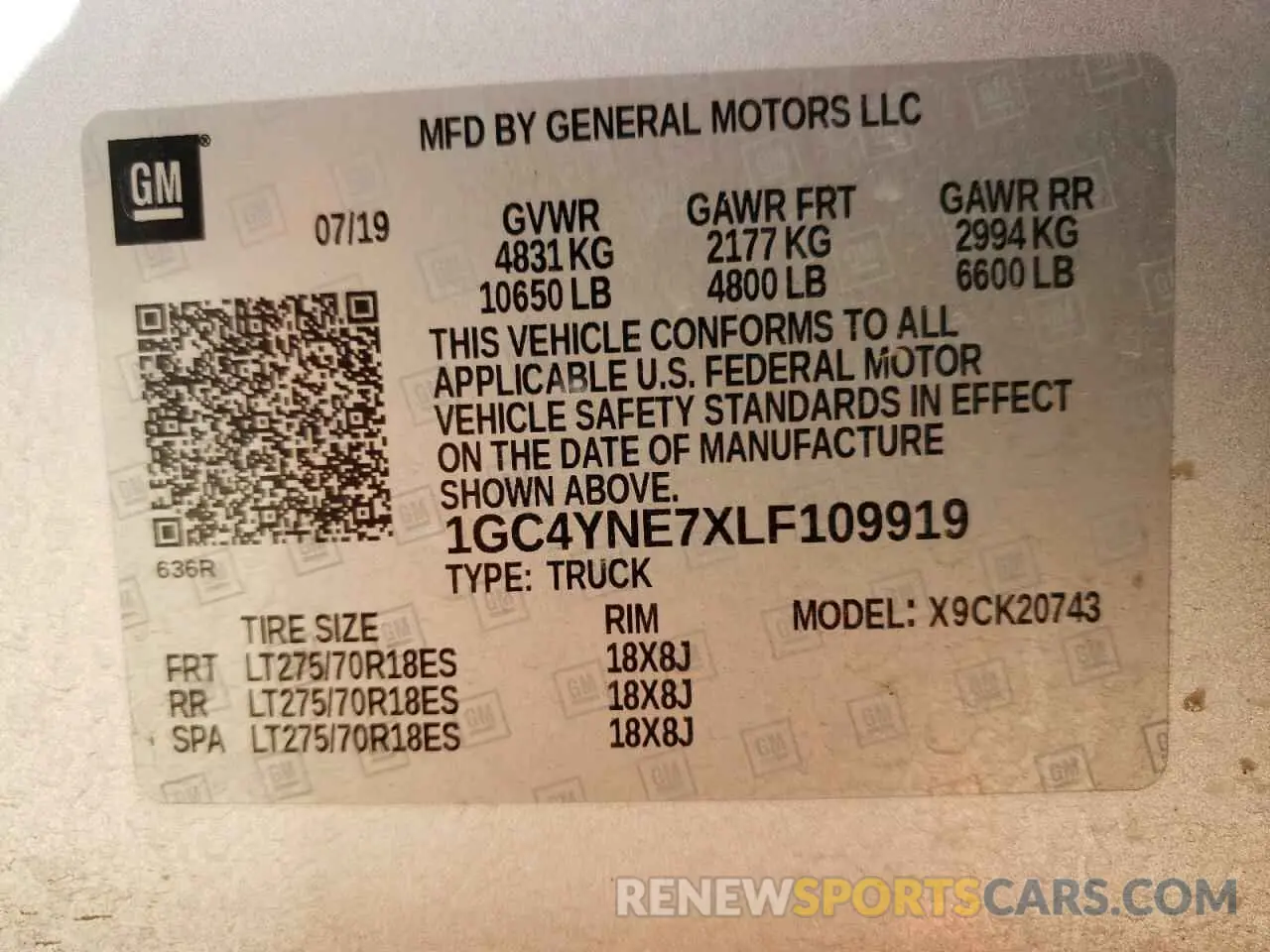 13 Фотография поврежденного автомобиля 1GC4YNE7XLF109919 CHEVROLET ALL Models 2020