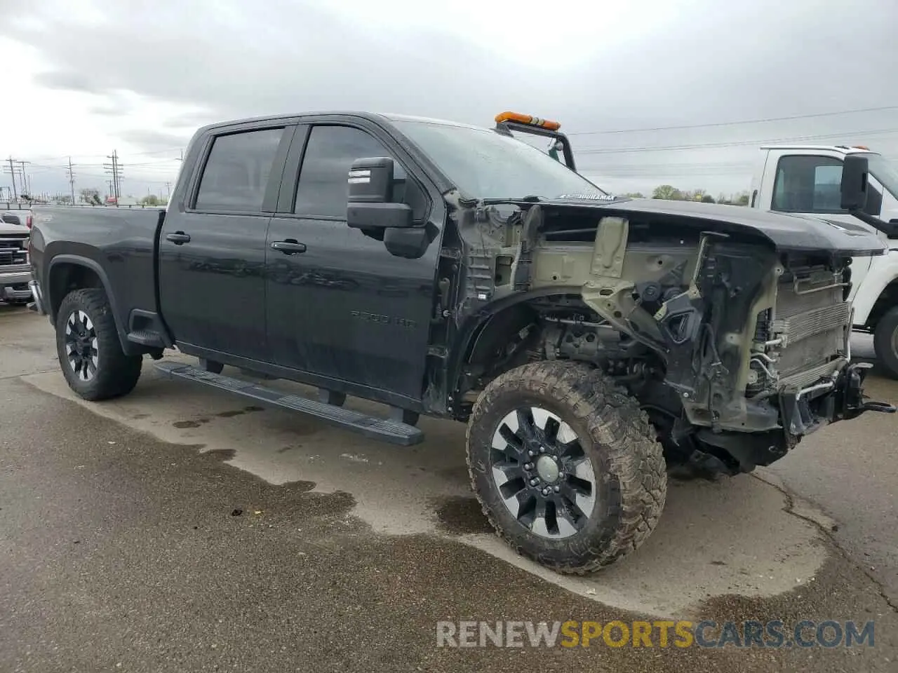 4 Photograph of a damaged car 1GC4YNEY2LF220523 CHEVROLET ALL Models 2020