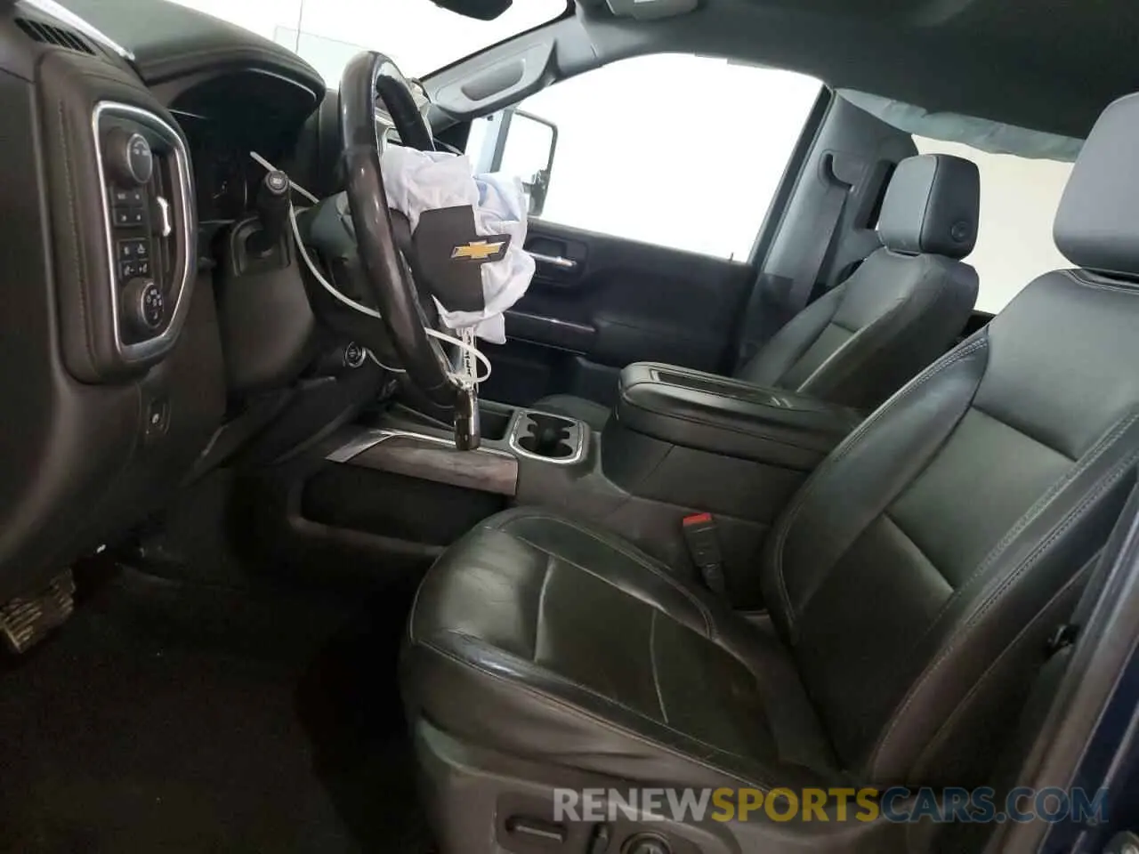 7 Фотография поврежденного автомобиля 1GC4YPE76LF157610 CHEVROLET ALL Models 2020
