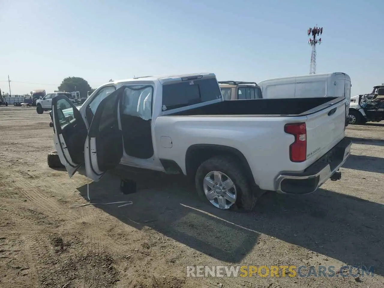 2 Photograph of a damaged car 1GC4YPEY0LF112719 CHEVROLET ALL Models 2020