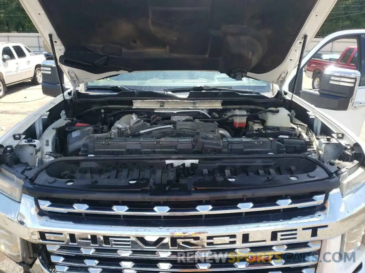 11 Фотография поврежденного автомобиля 1GC4YPEY5LF236114 CHEVROLET ALL Models 2020