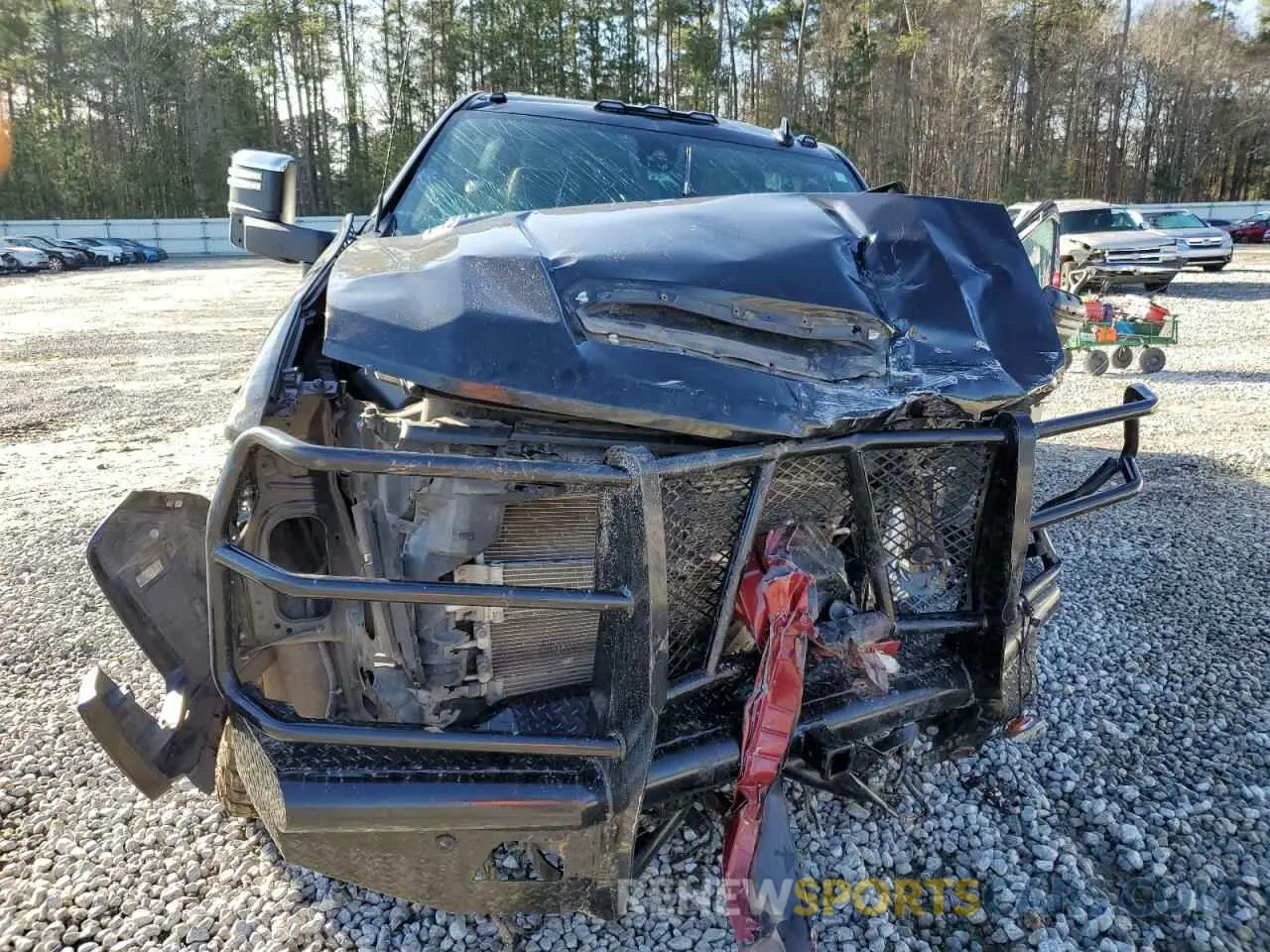 5 Photograph of a damaged car 1GC4YPEY8LF119773 CHEVROLET ALL Models 2020
