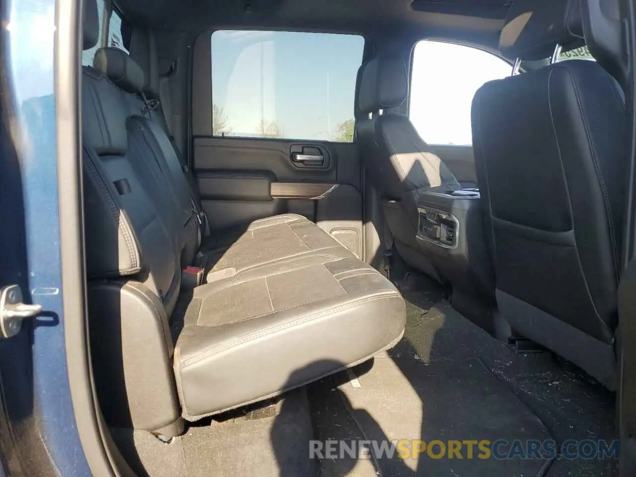 10 Фотография поврежденного автомобиля 1GC4YREY6LF124207 CHEVROLET ALL Models 2020