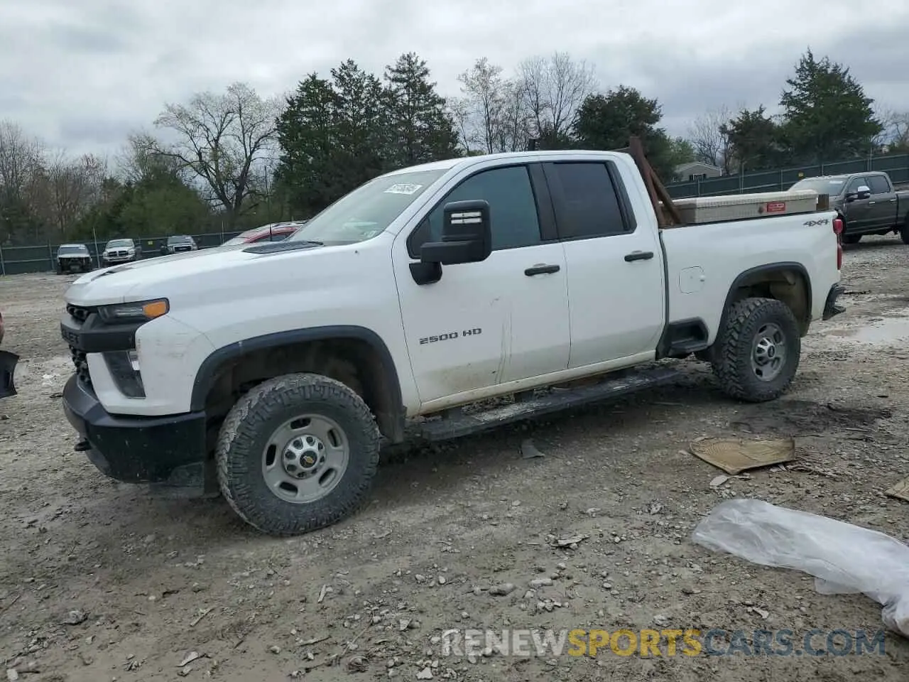 1 Photograph of a damaged car 1GC5YLE73LF218506 CHEVROLET ALL Models 2020