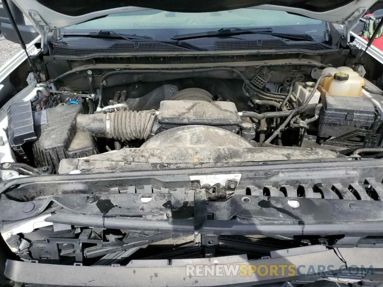 11 Photograph of a damaged car 1GC5YLE73LF296980 CHEVROLET ALL Models 2020