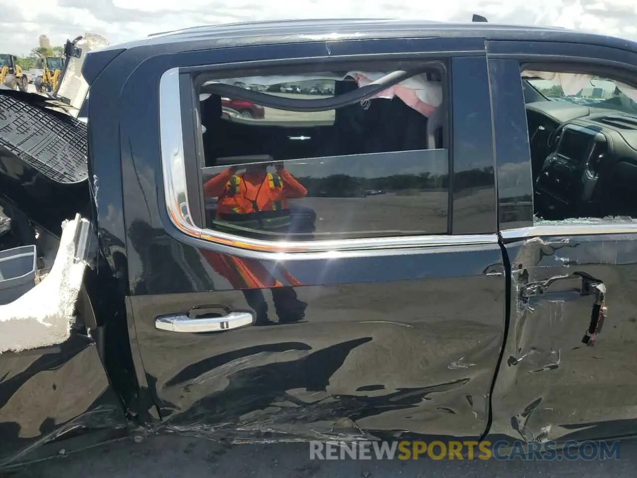 10 Photograph of a damaged car 1GCPWEED4LZ178712 CHEVROLET ALL Models 2020