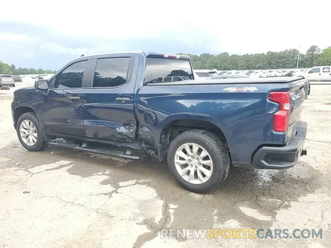2 Photograph of a damaged car 1GCPYBEH7LZ256704 CHEVROLET ALL Models 2020