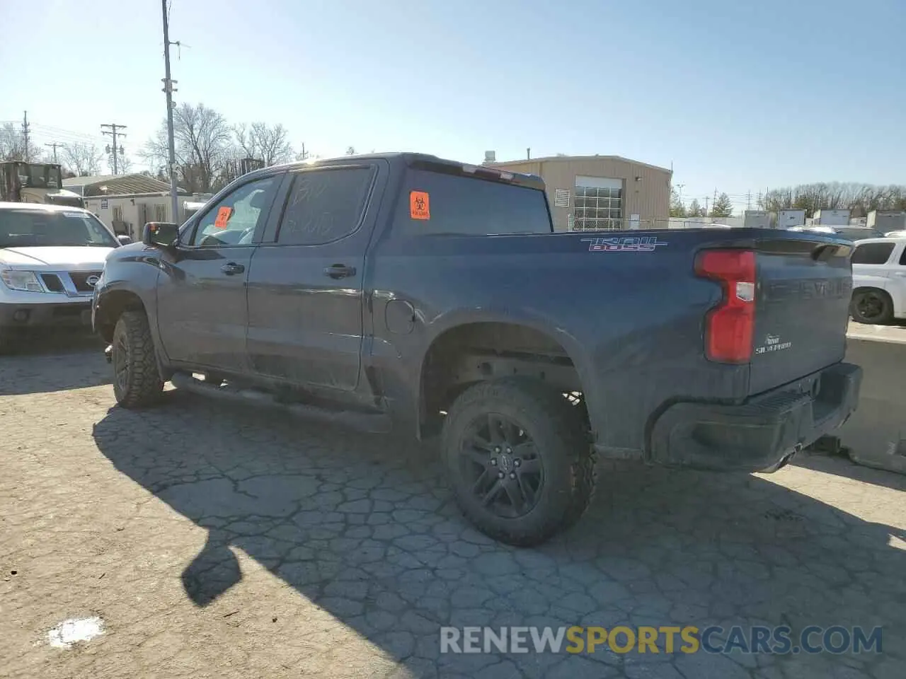 2 Фотография поврежденного автомобиля 1GCPYFED2LZ359498 CHEVROLET ALL Models 2020