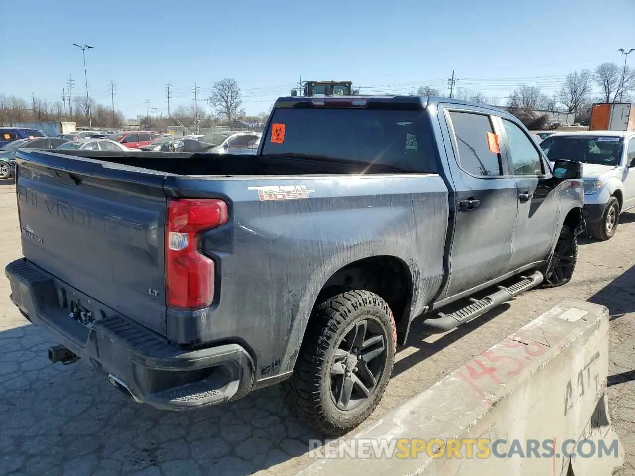 3 Фотография поврежденного автомобиля 1GCPYFED2LZ359498 CHEVROLET ALL Models 2020