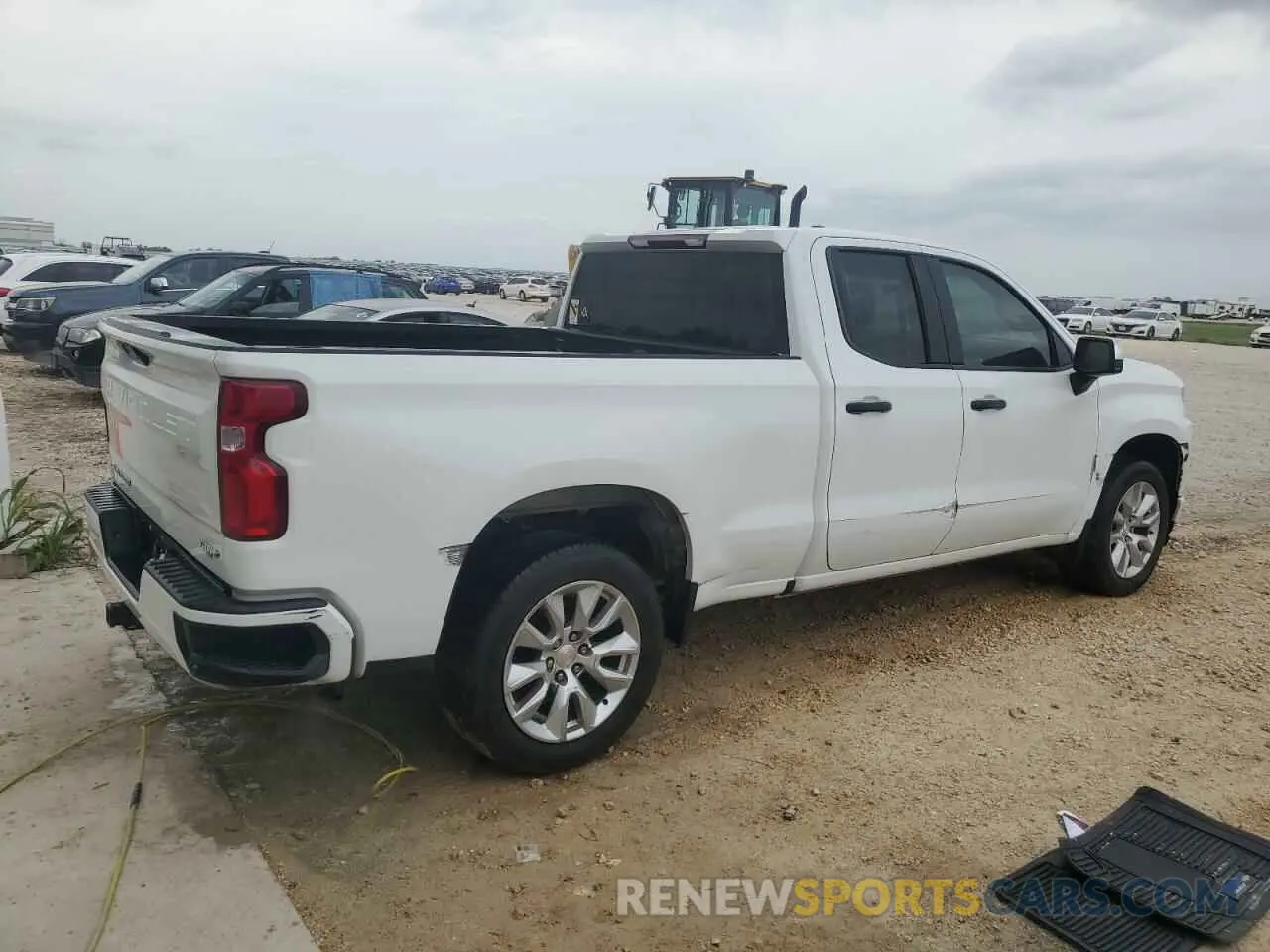 3 Фотография поврежденного автомобиля 1GCRWBEH4LZ215722 CHEVROLET ALL Models 2020