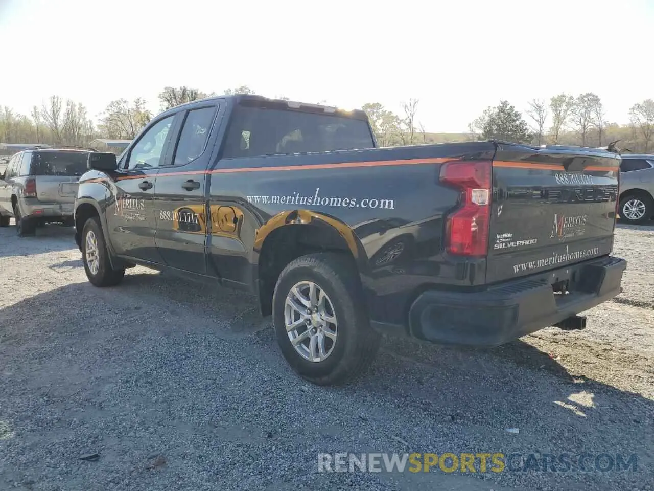 2 Photograph of a damaged car 1GCRYAEF2LZ353424 CHEVROLET ALL Models 2020